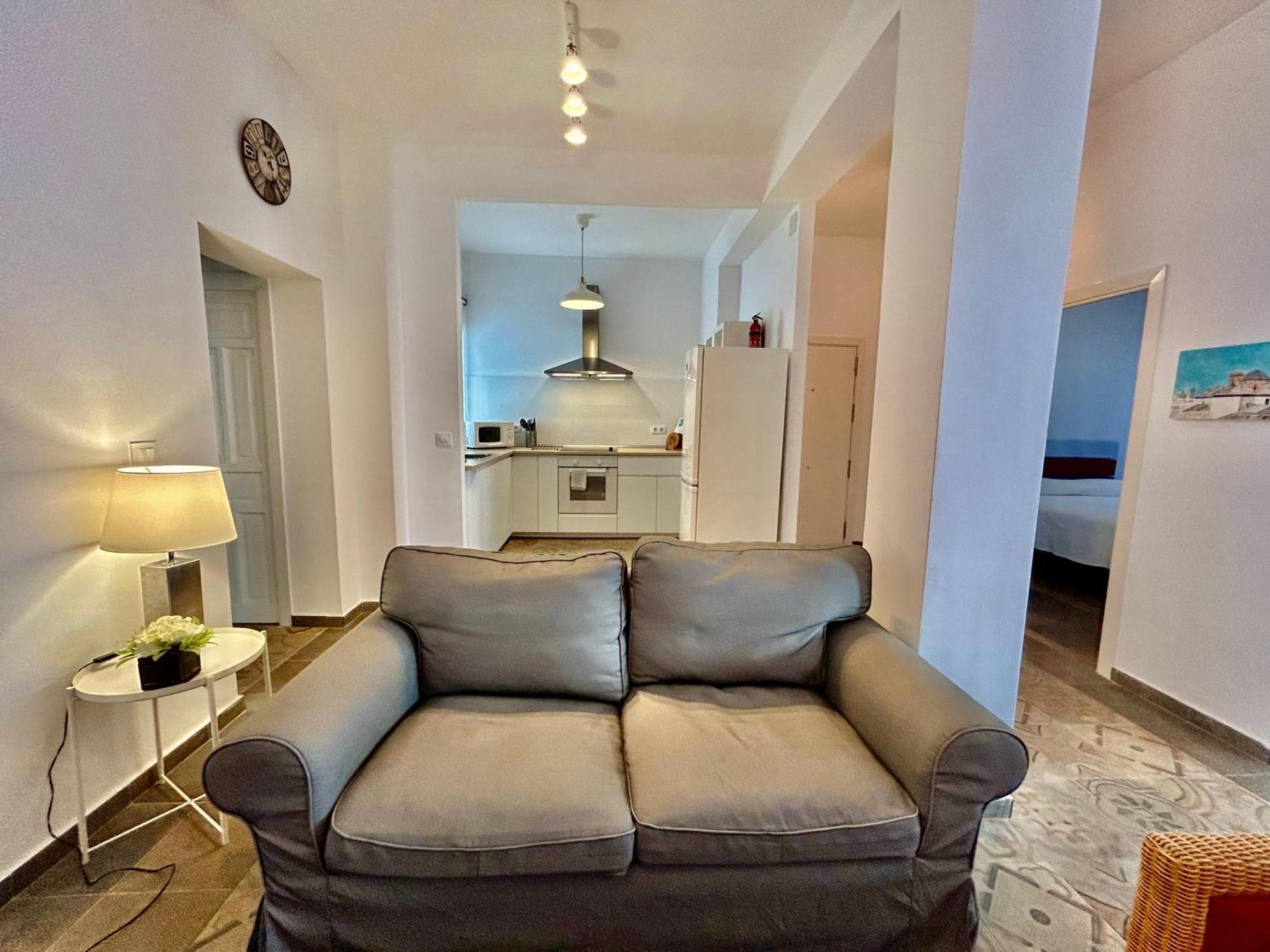 Acogedor Apt 8Pax 4Bdr 2Bth - Cozyhomesevilla1 Exterior foto