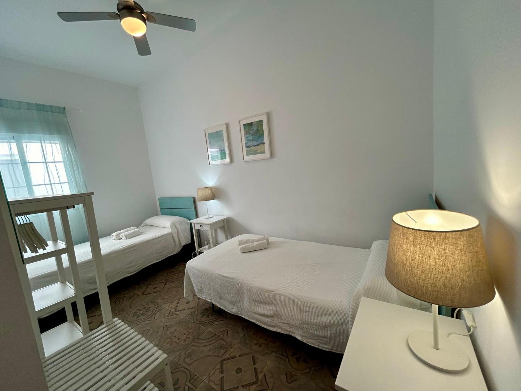 Acogedor Apt 8Pax 4Bdr 2Bth - Cozyhomesevilla1 Exterior foto
