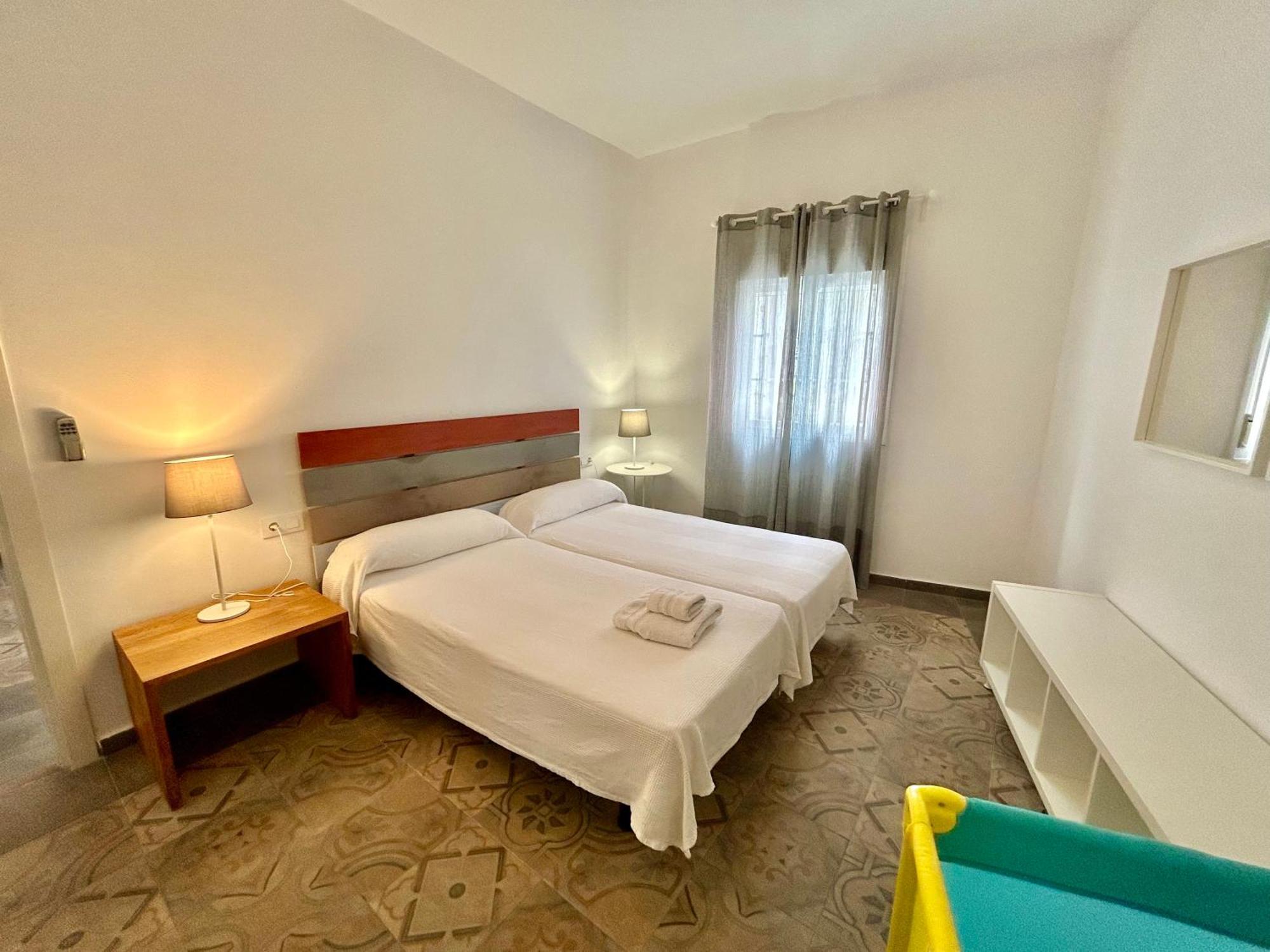 Acogedor Apt 8Pax 4Bdr 2Bth - Cozyhomesevilla1 Exterior foto
